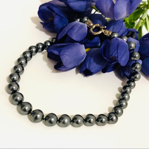 vintage grey faux pearl bead choker necklace - Picture 9 of 11